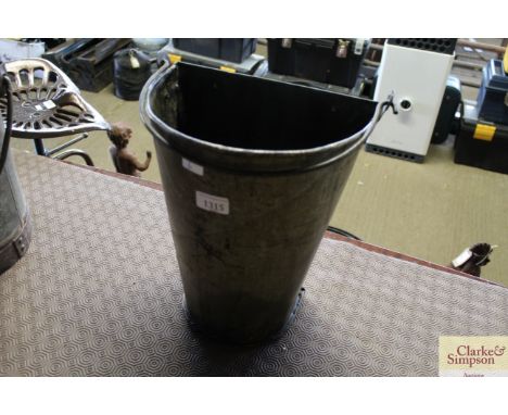 A bucket wall planter with handle (6)
