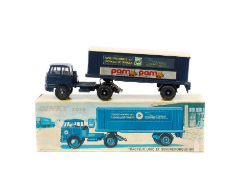 French Dinky Toys Tracteur Unic Et Semi-Remorque SNCF (803). Dark blue tractor unit and trailer. Cream trailer roof. SNCF and