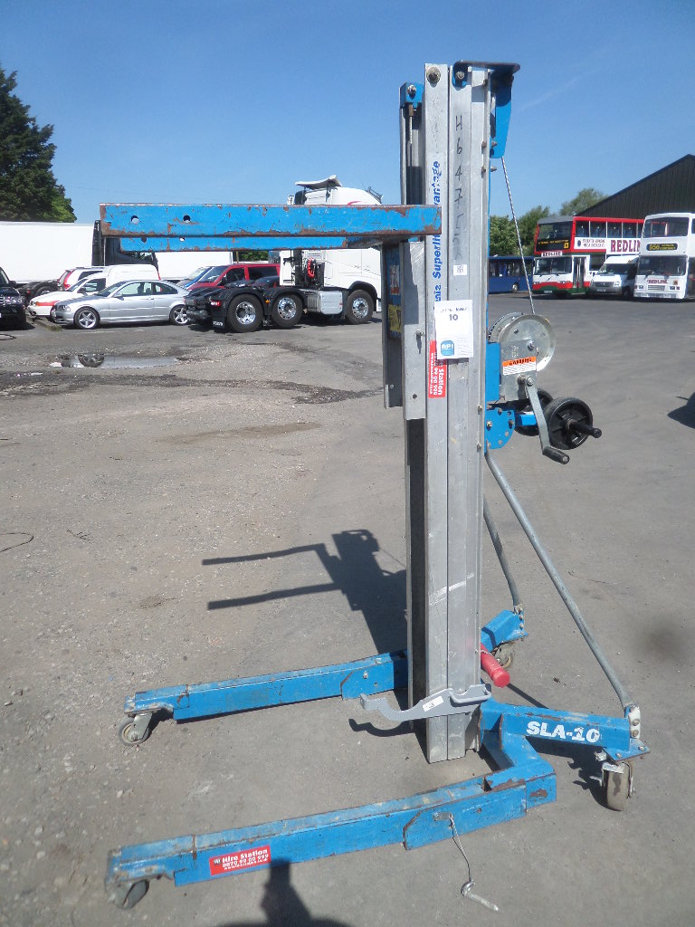 GENIE SUPERLIFT ADVANTAGE SLA 10 {027264} 454KG LIFT/STACKER 10 MANUAL