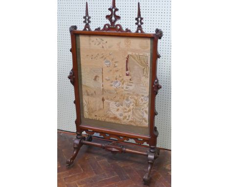 Victorian rosewood tapestry panel fire screen 