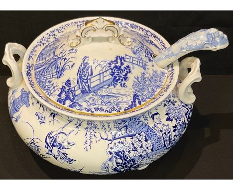 A Royal Crown Derby Mikado pattern soup tureen, first quality; a 19th century blue and white ladle (2) 