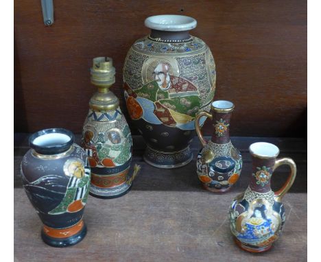 Two oriental vases, a pair of ewers and a table lamp 