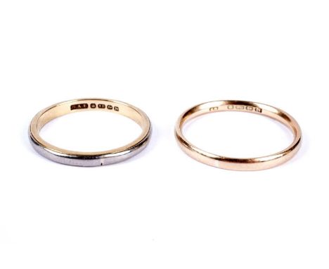 An 18ct yellow gold wedding band, size R; and a bi-colour wedding band, in 18ct white and yellow gold, size O 1/2, 5.2g gross