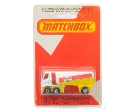 Matchbox Superfast 63b Freeway Gas Tanker "Exxon" - RARE ISSUE WITH LEMON YELLOW TRACTOR UNIT &amp; TRAILER CHASSIS, purple w