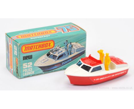 Matchbox Superfast 52b Police Launch Code Red Issue - red &amp; white deck, dark blue windows, dark yellow plastic figures, r