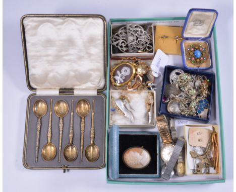 A collection of vintage jewellery and set of six spoons, three wrist watches with 9 carat yellow gold cases, an oval carved s