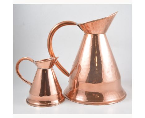 Circular copper basin, diameter 34cm, shallow copper pan with twin brass handles, copper kettle and two measuring jugs, (5).