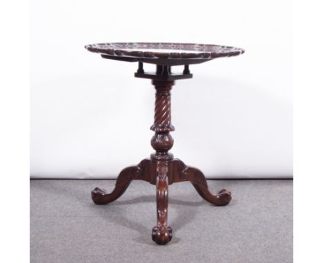 Reproduction Georgian style pedestal table, circular top with piecrust edging, birdcage and turned, carved column, raised on 