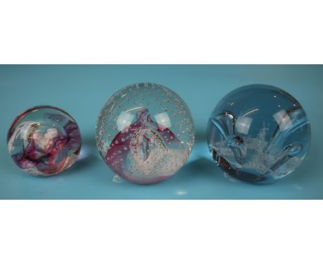 3 Caithness paperweights