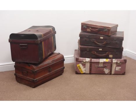 Four vintage suitcases and two metal travel trunks Condition Report Click here for further images, condition, auction times &