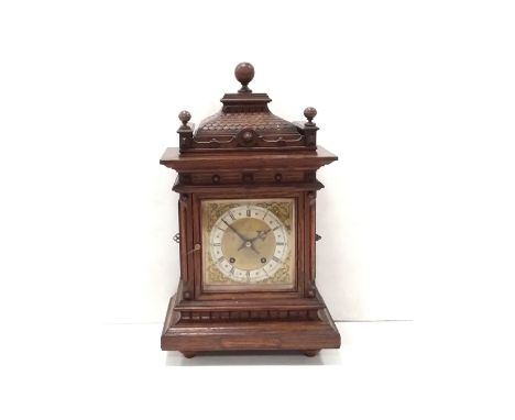 Vict Oak Bracket Clock