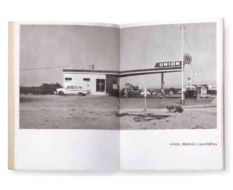 RUSCHA (EDWARD)Twentysix Gasoline Stations, FIRST EDITION, FIRST PRINTING, NUMBER 169 OF 400 COPIES,  photographic illustrati