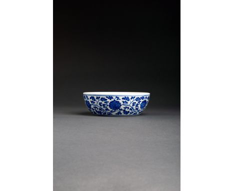 † A CHINESE BLUE AND WHITE BOWL SIX CHARACTER QIANLONG SEAL MARK AND OF THE PERIOD 1736-95 Thickly potted, decorated to the e