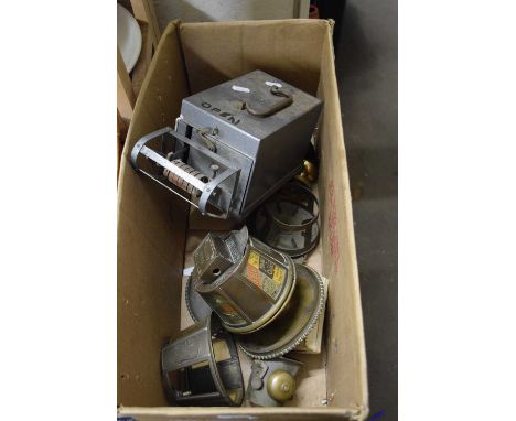 MIXED LOT COMPRISING METAL CASED THERMOGRAPH, TWO HARRISONS PATENT CYCONICS, BRASS BAR STAND AND OTHER ITEMS