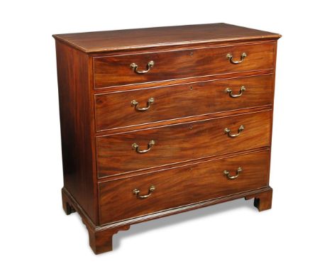 A George III mahogany chest of drawers, of four long graduated drawers, brass swan neck handles, on bracket feet 104 x 110 x 