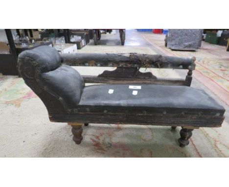 A vintage miniature chaise lounge A/F