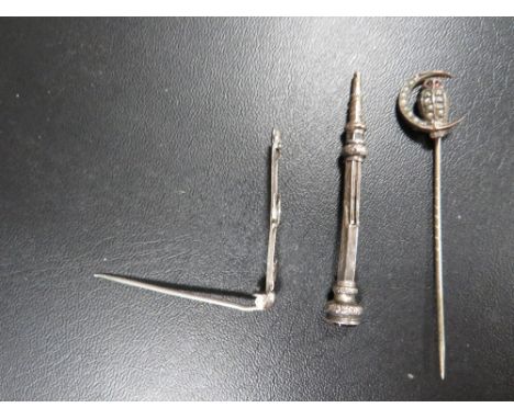 A hallmarked silver miniature propelling pencil, seed pearl silver stick pin in the form of an owl and a brooch (3)