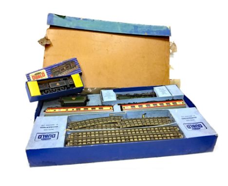 HORNBY DUBLO ELECTRIC TRAIN, in box, along with collection of other model trains and accessories including a Hornby Dublo Tan