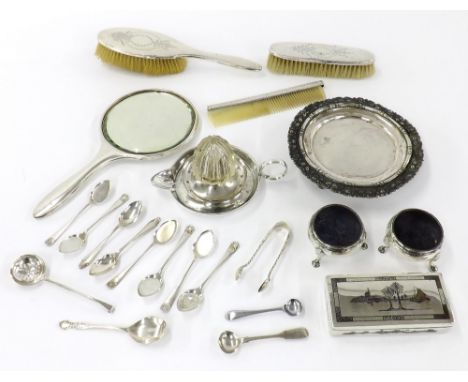 Quantity of silver and bijouterie items, to include dressing table brush and mirror set, maker James Deakin & Sons, Birmingha