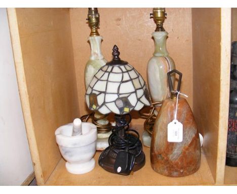 A pair of table lamps, a marble pestle and mortar and a Tiffany style lamp, etc. 