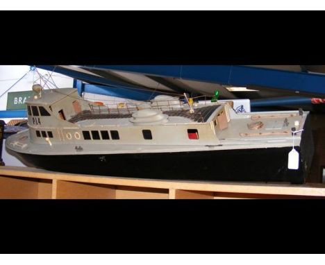 A model boat - length 118cm 