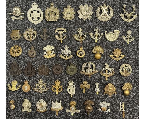 Collection of British Army Cap badges to include: 17th/21st Lancers: KOSB: Borders: Highland Light Infantry: Rifle Brigade: C