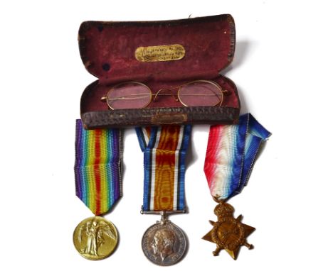 THREE FIRST WORLD WAR MEDALS AND FURTHER ITEMS (QTY)Comprising; a 1914-15 Star to 3077 PTE.W.MILLAR. 1ST.LOND.R., a 1914-18 B