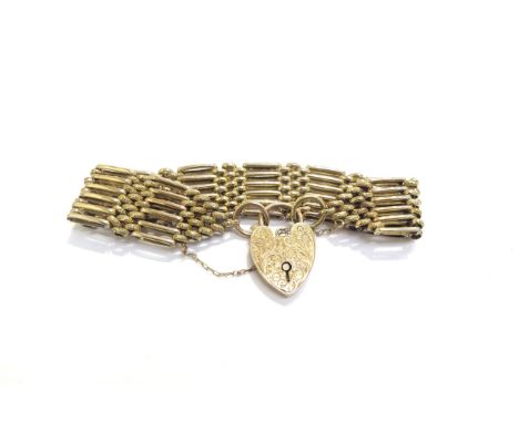 A 9ct gold textured link gate bracelet with an engraved padlock clasp, 26.2g 