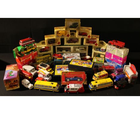Toys &amp; Juvenalia - Dinky Toys, Corgi Toys, boxed and unboxed; others including Tri-ang Spot-On Commer van (quantity) 