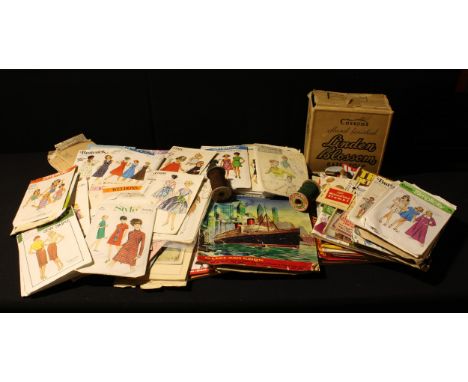 Ephemera - social history, 1950s and 1960s dress patterns, Simplicity, Butterwick, Daily Mirror Presents; assorted 1960s chil