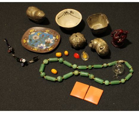 Boxes and Objects - a Chinese jade necklace; a Chinese enamel miniature bowl; a cloisonne dish; etc 