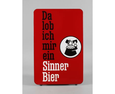 Emailleschild Sinner Bier1930er Jahre, mit Herstellervermerk Pyro-Email Boos &amp; Hahn Ortenberg Baden, planes hochrechtecki