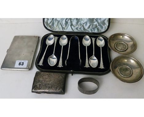 A small selection of mixed silver and white metal items to include a small cigarette case 