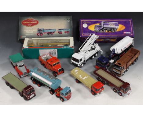 A QUANTITY OF BOXED AND LOOSE CORGI AND OTHER 1:50 SCALE DIECAST VEHICLES, to include Vintage Glory, Road Transport Heritage 