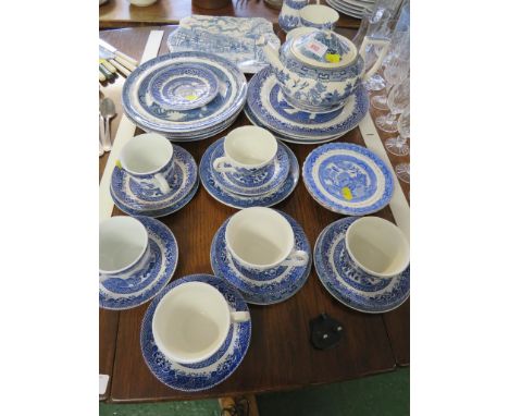 QUANTITY OF BLUE AND WHITE WILLOW PATTERN TEA AND DINNER WARE , A MYOTT ROYAL MAIL PLATE AND OTHER CHINA.