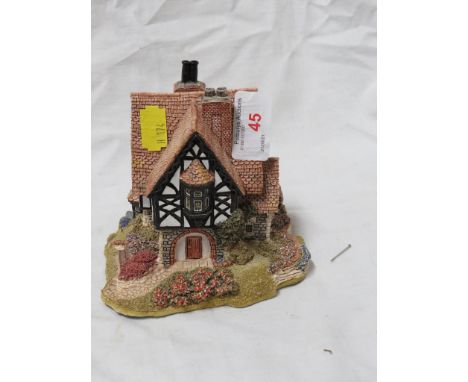 LILLIPUT LANE COTTAGE ORNAMENT; TANGLEWOOD LODGE.