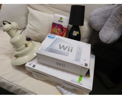 NINTENDO WII CONSOLE, WII COMPATIBLE BALANCE BOARD , CEILING LIGHT. *