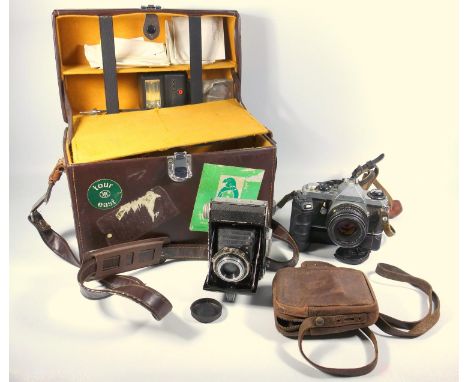 ASAHI PENTAX ME SUPER 35 MM CAMERA WITH AN M 1:1.7 50 MM LENS AND MOTOR WIND ATTACHMENT AND FLASHGUN LENS AND OTHER ITEMS IN 