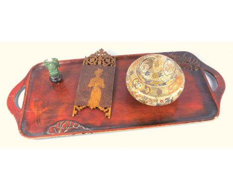 SATSUMA COVERED BOWL WITH 'RAT' FINIAL (H. 11.5 CM, DIA. 13.5 CM APPROX.), LACQUERED RECTANGULAR TRAY CARVED WITH CHRYSANTHEM