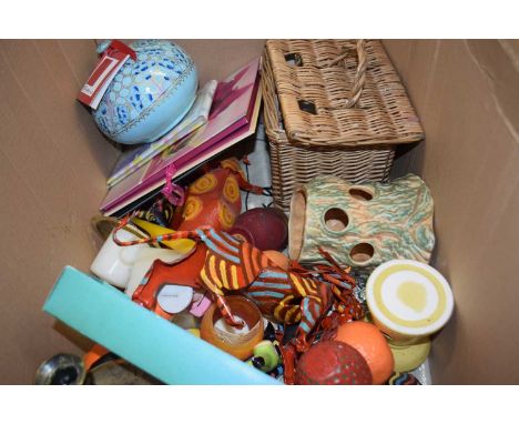 Box of various assorted items to include brass candlestick, night stick holder and various decorative wares 