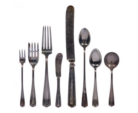 Simpson, Hall, Miller &amp; Co. Sterling Silver Flatware Assortment  (91) pieces including (9) 9.75-inch old French knives, (