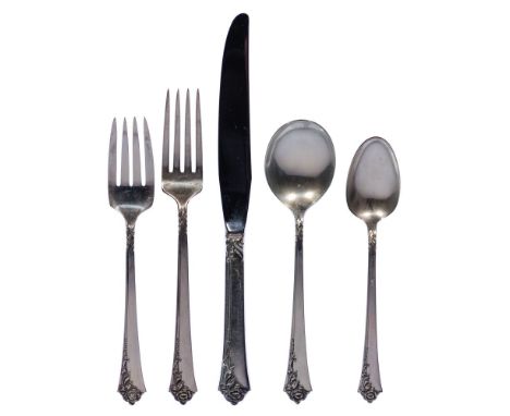 Heirloom Damask Rose Sterling Silver Flatware Service  (54) items including (8) 8.75-inch dinner knives, (8) 7-inch dinner fo