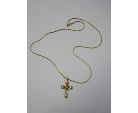 9ct CROSS on 9ct gold chain, 4.8 grams