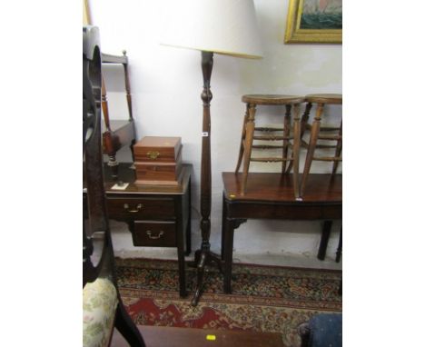 MAHOGANY STANDARD LAMP, tripod base standard lamp with foliate carved details and shade