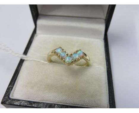 9ct GOLD OPAL WISHBONE RING, 3.1 grams, size N