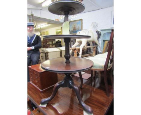 GEORGIAN 3 TIER DUMB WAITER, mahogany tripod base 3 tier graduated circular shelf dumb waiter