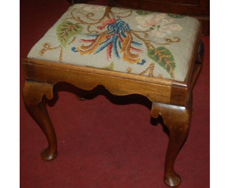 A Georgian style mahogany and tapestry upholstered dressing stool 