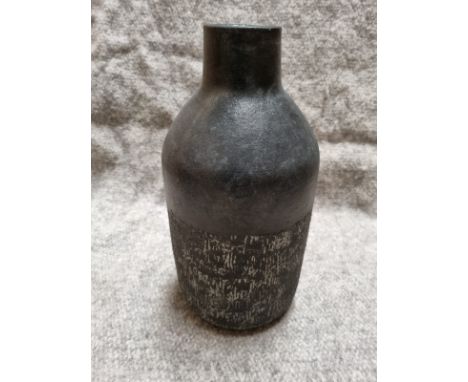 Parlane New Retail Item Raven Black Vase Ceramic 310 X 160mm (820618)