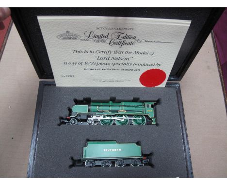 Bachmann ''OO'' Gauge/4mm ''Lord Nelson'' Class 4-6-0 Steam Locomotive and Eight Wheel Bogie Tender, SR malachite green R/No.