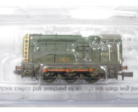 Graham Farish 'N' Gauge Ref 371-001 Class 08 0-6-0 Diesel Shunter, BR green (weathered) R/No. D3729, very good cased conditio